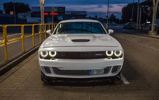 Dodge Challenger cena 115000 przebieg: 83055, rok produkcji 2015 z Łomża małe 352